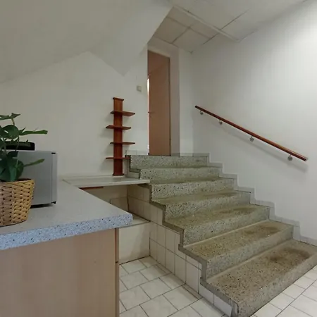 Apartment Aparts 3-zimmer Ludwigsfelde, Alt-wietstock *